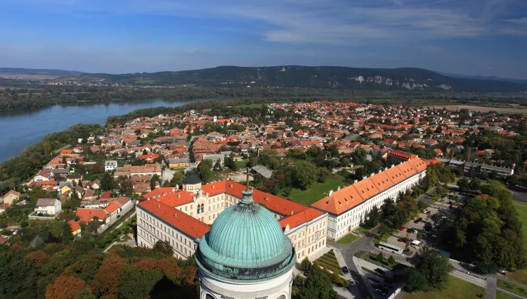 Esztergom vue du ciel 