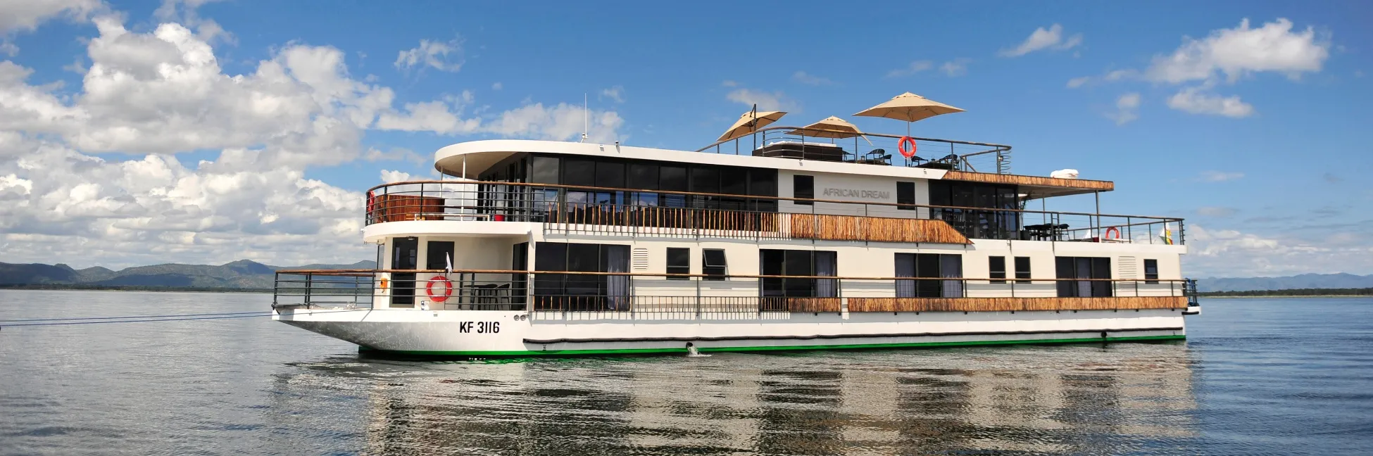 Le RV African Dream de profil