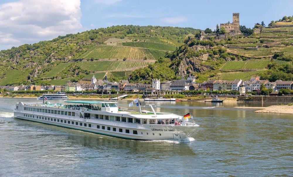 Le MS Léonard de Vinci sur le Rhin