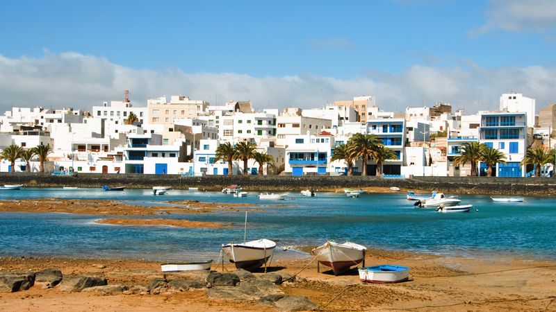 Des villes impériales du Maroc aux plaines andalouses, de Arrecife à Malaga. Splendeurs de l'art mauresque (formule port-port) - 1