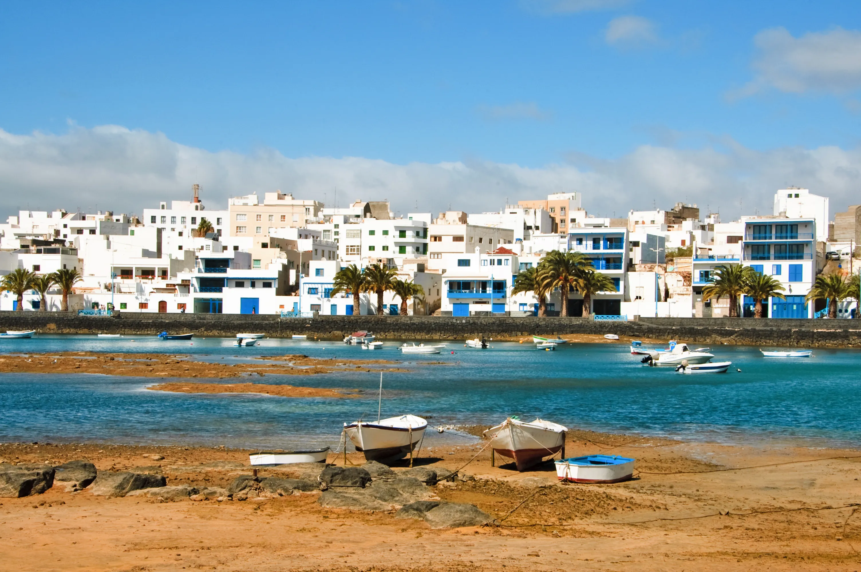 Maisons blanches d'Arrecife à Lanzarote 