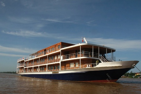 from-the-mekong-delta-to-siem-reap-port-to-port-cruise