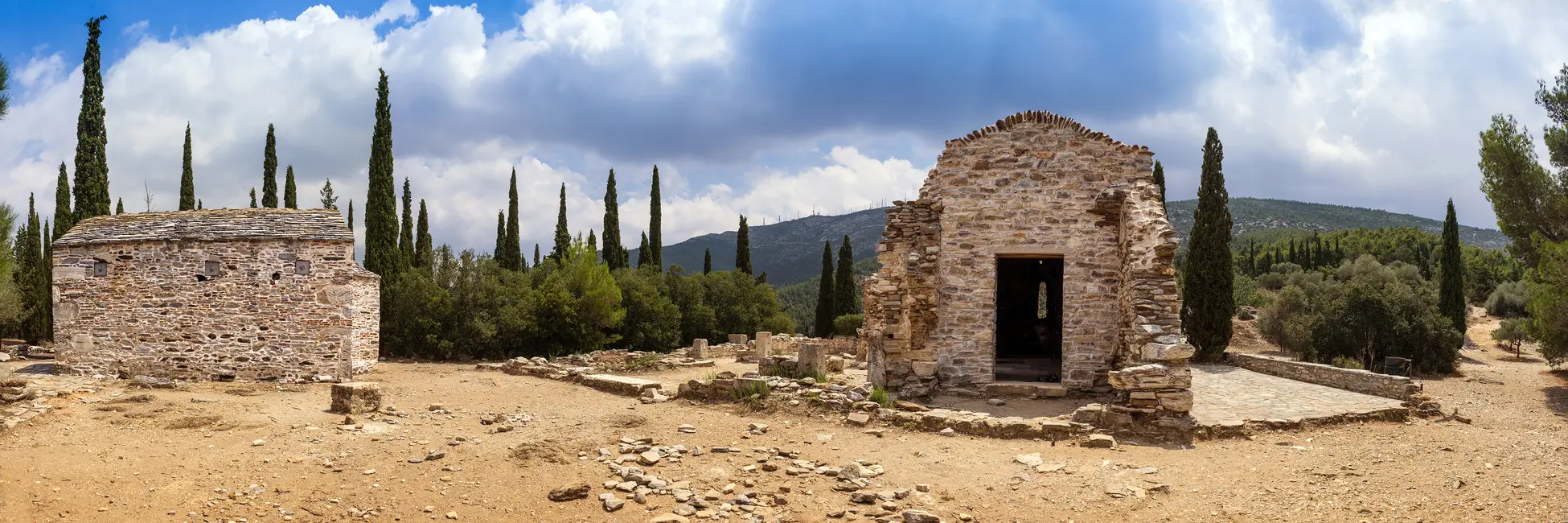 Le monastère Kessariani à Athènes 