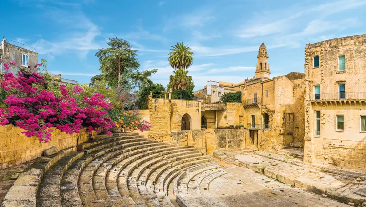 Admirer l'amphithéâtre de Lecce en Italie 