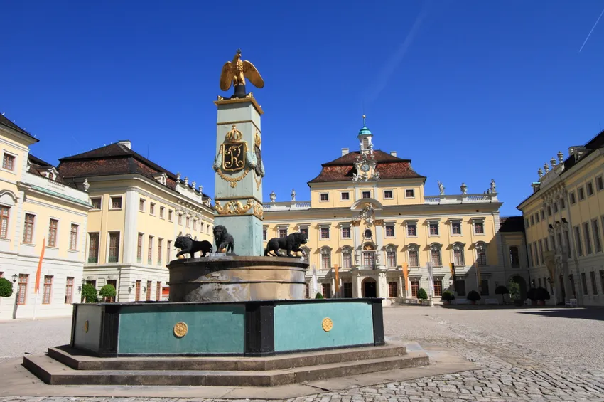Place du château de Ludwigsburg 