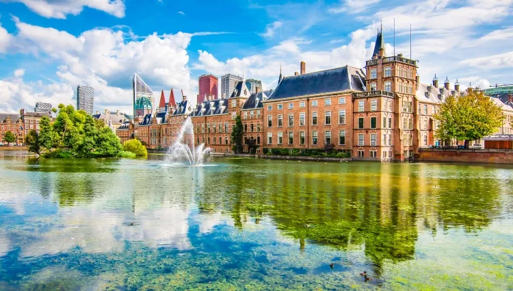 La on sale haye amsterdam