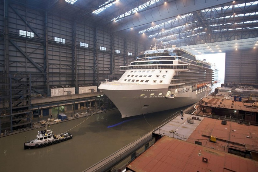 Guided tour of the Meyer Werft shipyard in Papenburg | CroisiEurope Cruises