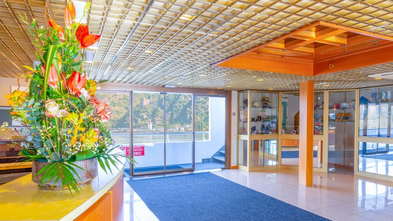 reception desk