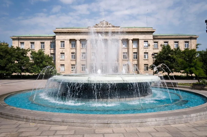 Fontaine du centre-ville de Roussé 