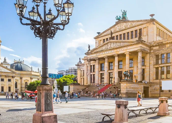 Offre des 45 ans  pour la croisière sur le Fleuve de l'Elbe à Berlin 