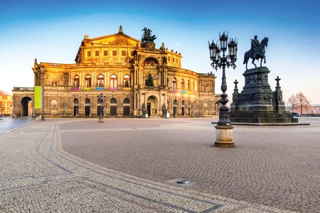 La grande place de Dresde 