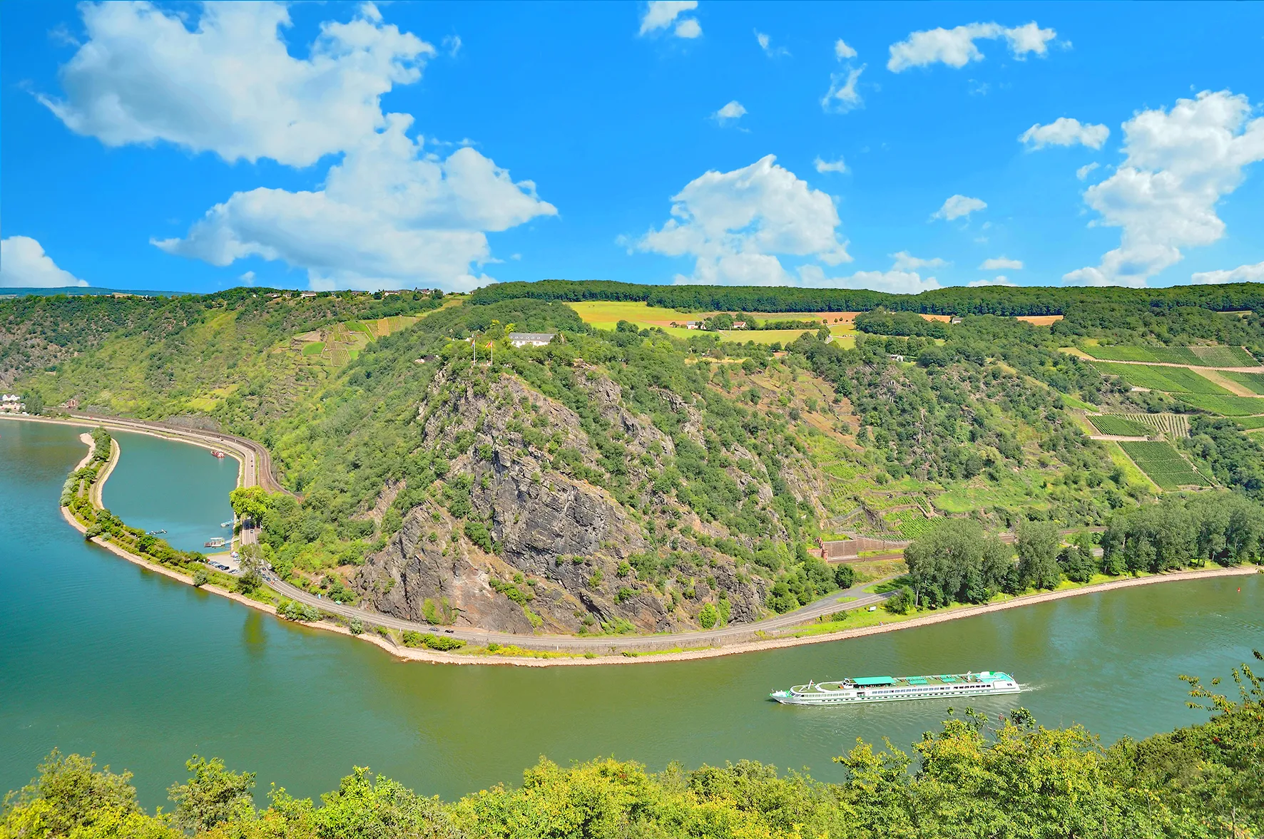 Vue sur la vallée de Lorelei 