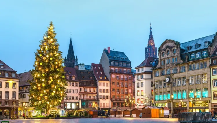 La grande place Kléber pendant Noël 