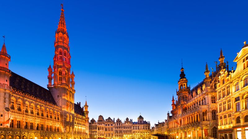 Itinéraire inédit de la Belgique aux Pays-Bas