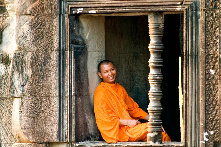 Moine au temple d'Angkor 