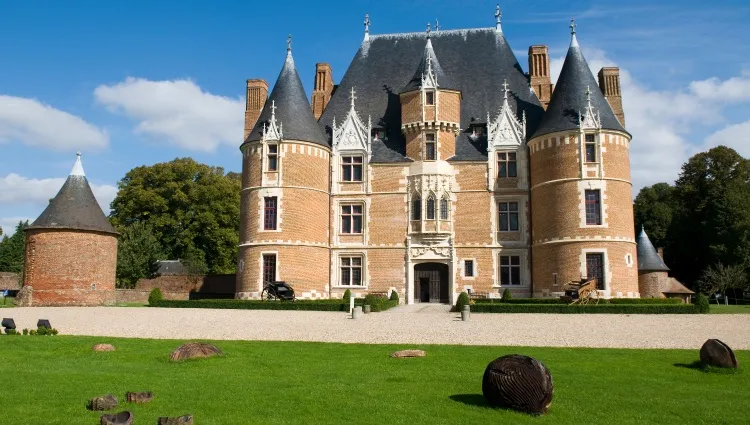 Vue sur le château de Martainville 