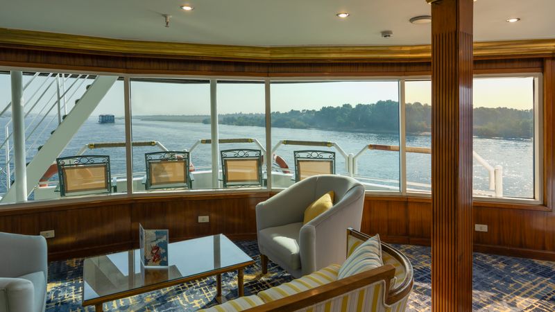 RV STAR OF LUXOR