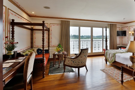 HERITAGE SUITE