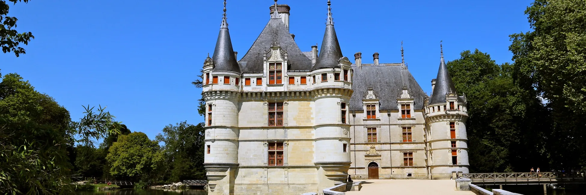 Chemin vers le château d'Azay le Rideau 