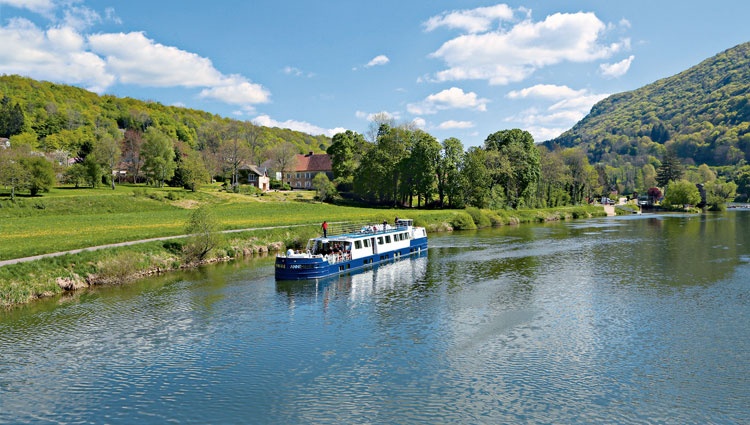 Croisière en péniche sur les canaux de France