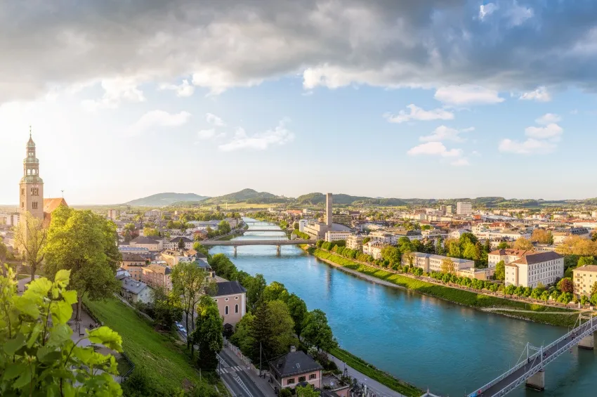 Salzbourg traversée par le Danube 