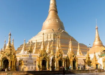 La somptueuse Pagode Shwedagon  