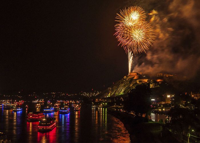 Le Rhin en flammes à Oberwesel - Spectacle féerique au fil de l'eau (formule port-port)