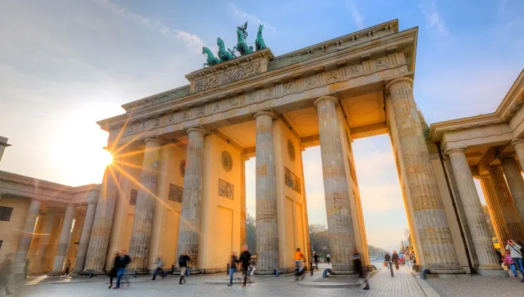 Les lumineuses Portes de Brandebourg à Berlin 