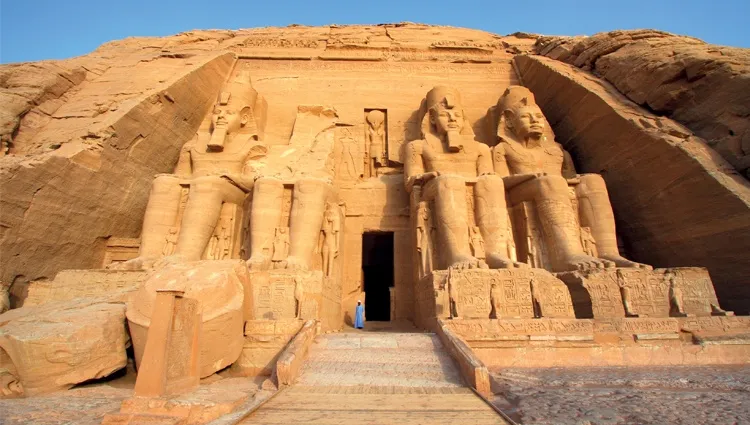 Abu Simbel à Louxor 