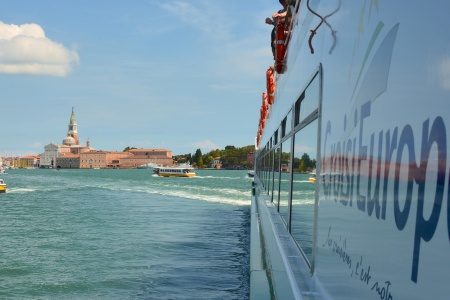 Croisière de Venise, la cité des Doges à Mantoue, bijou de la Renaissance& Milan et le lac de Côme (formule port-port)