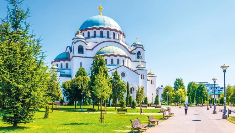 Jardin de la Cathédrale Saint-Sava de Belgrade 