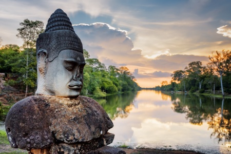 Cambodge - Vietnam - Croisière des Temples d'Angkor au Delta du Mékong, Hanoï et la Baie d'Along