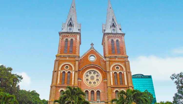 Cathédrale Notre Dame de Saïgon 