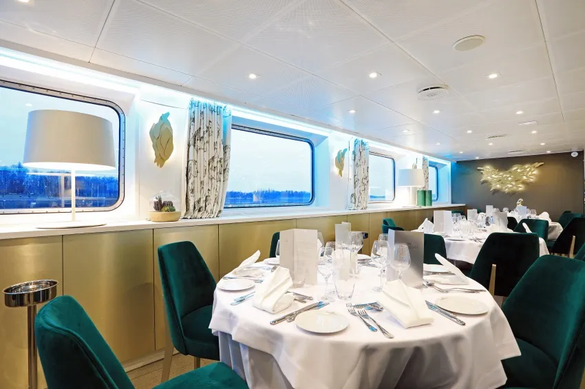 Restaurant on the Elbe Princesse II