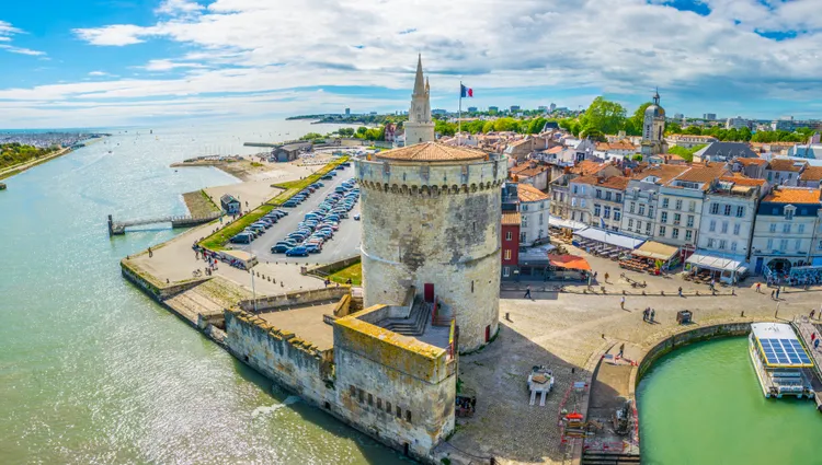 Vue aérienne de la tour de la lanterne à La Rochelle 