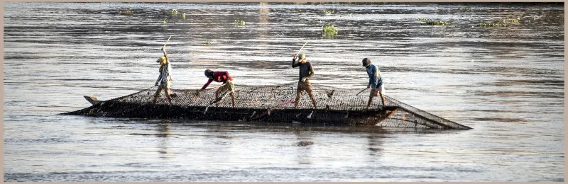 Pêcheurs sur le Mékong 