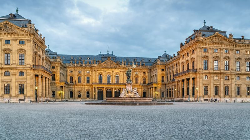 Croisière Transeuropéenne, contraste des cultures D'Amsterdam à Budapest (formule port/port) - 10