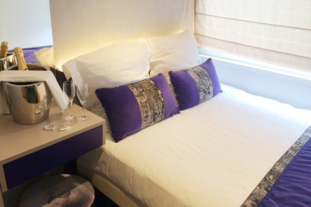 Upper Deck 1 double bed - disabled person