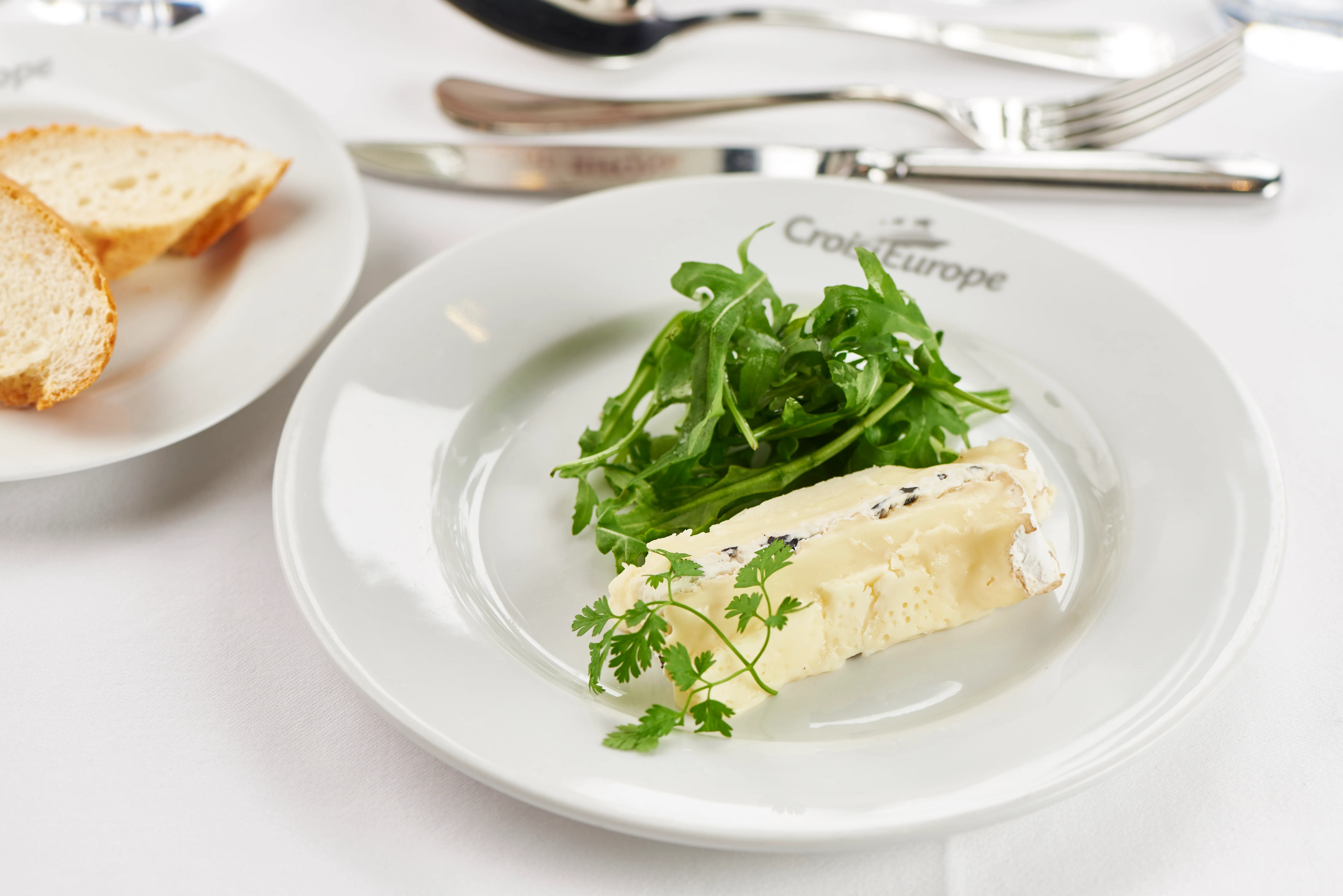 Stuffed Brie-de-Meaux cheese