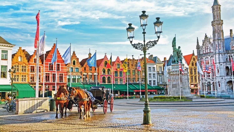 Le coloré square de Bruges 