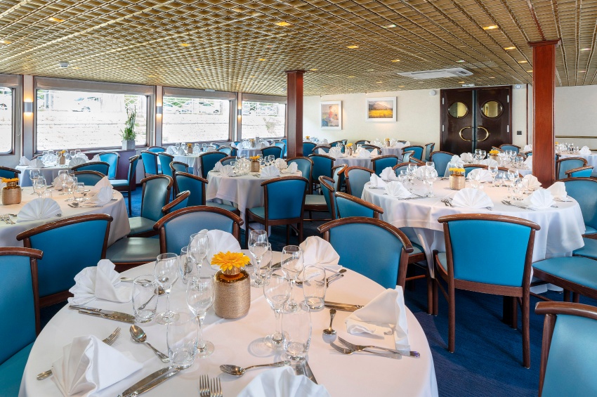 Restaurant of the MS Mistral