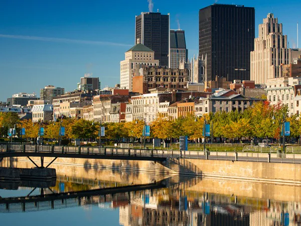 Montréal, sur les rives du Saint Laurent