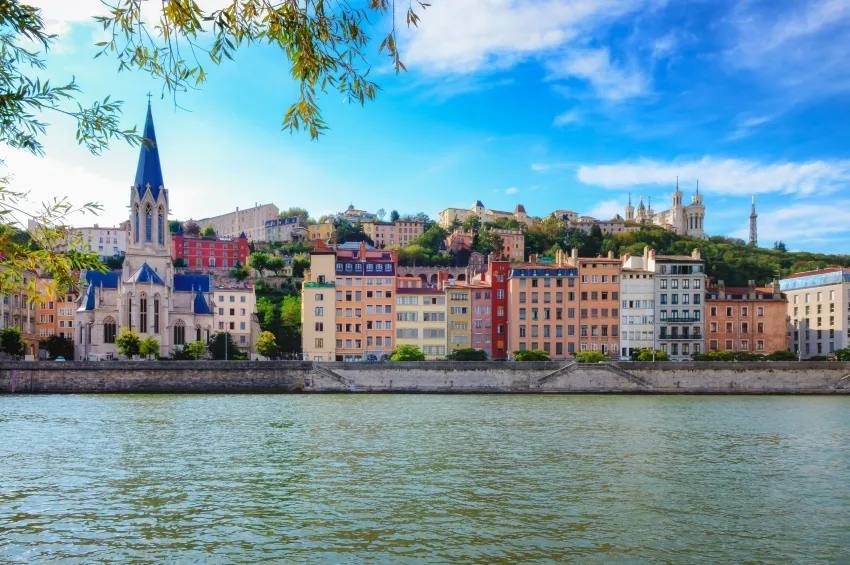 Les bords de la ville de Lyon