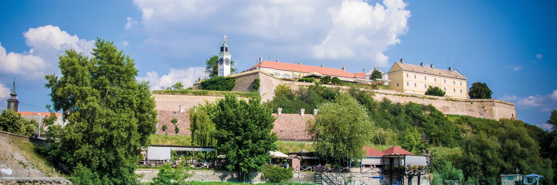 Novi Sad au bord du Danube 