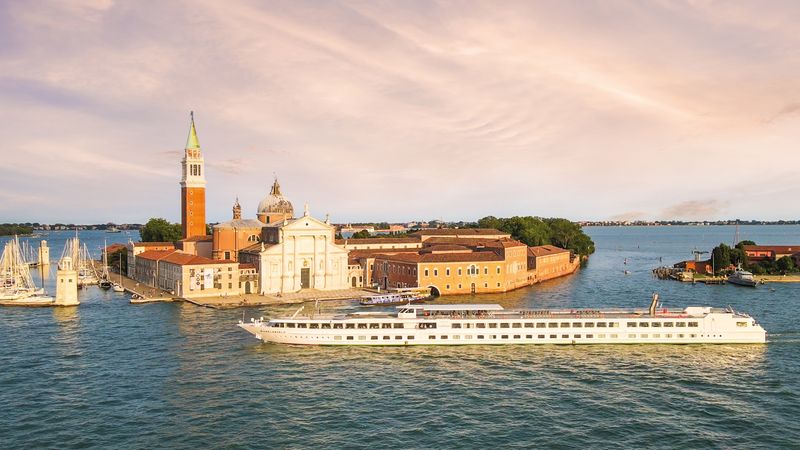Venise, capitale de l'art et sa célèbre lagune (formule port/port) - 7