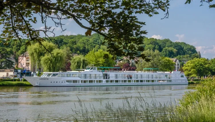 MS Lafayette sur le Rhin