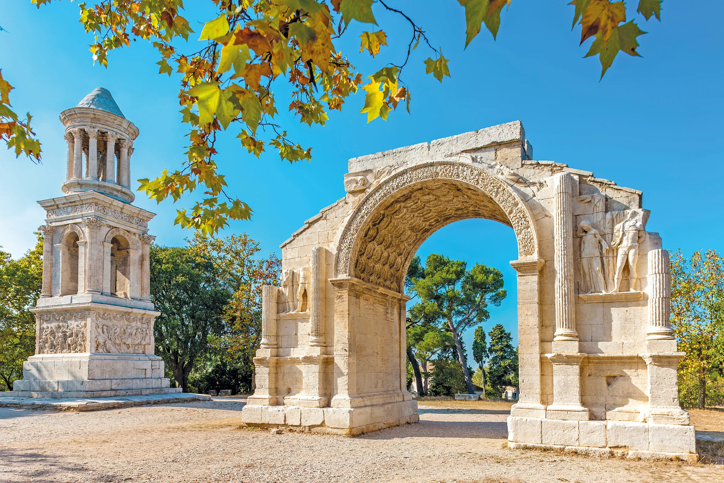 L'arc de Triomphe de Glanum à Saint-Rémy-de-Provence 