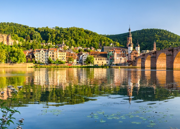 Les hauts-lieux du romantisme allemand, la vallée enchanteresse du Neckar (formule port-port)