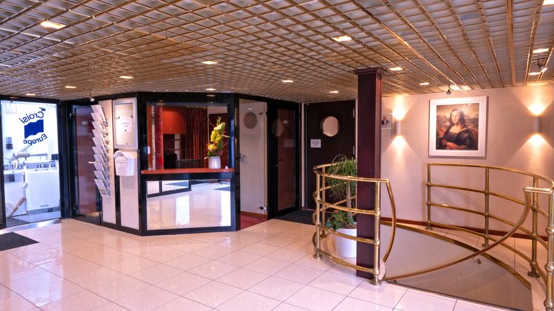 reception desk