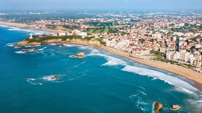 Du Pays basque à Bordeaux - Gastronomie au pied des Pyrénées et croisière découverte Bordeaux et sa région (formule port/port)